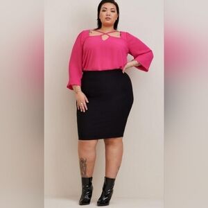 TORRID 1X Georgette Keyhole Long Sleeve Blouse